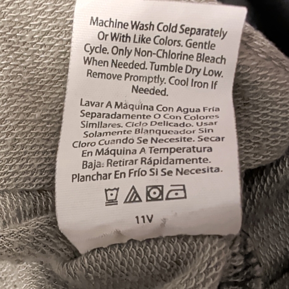 Avia Green Camo Women's  Sweatshirt - Picture 5 of 5